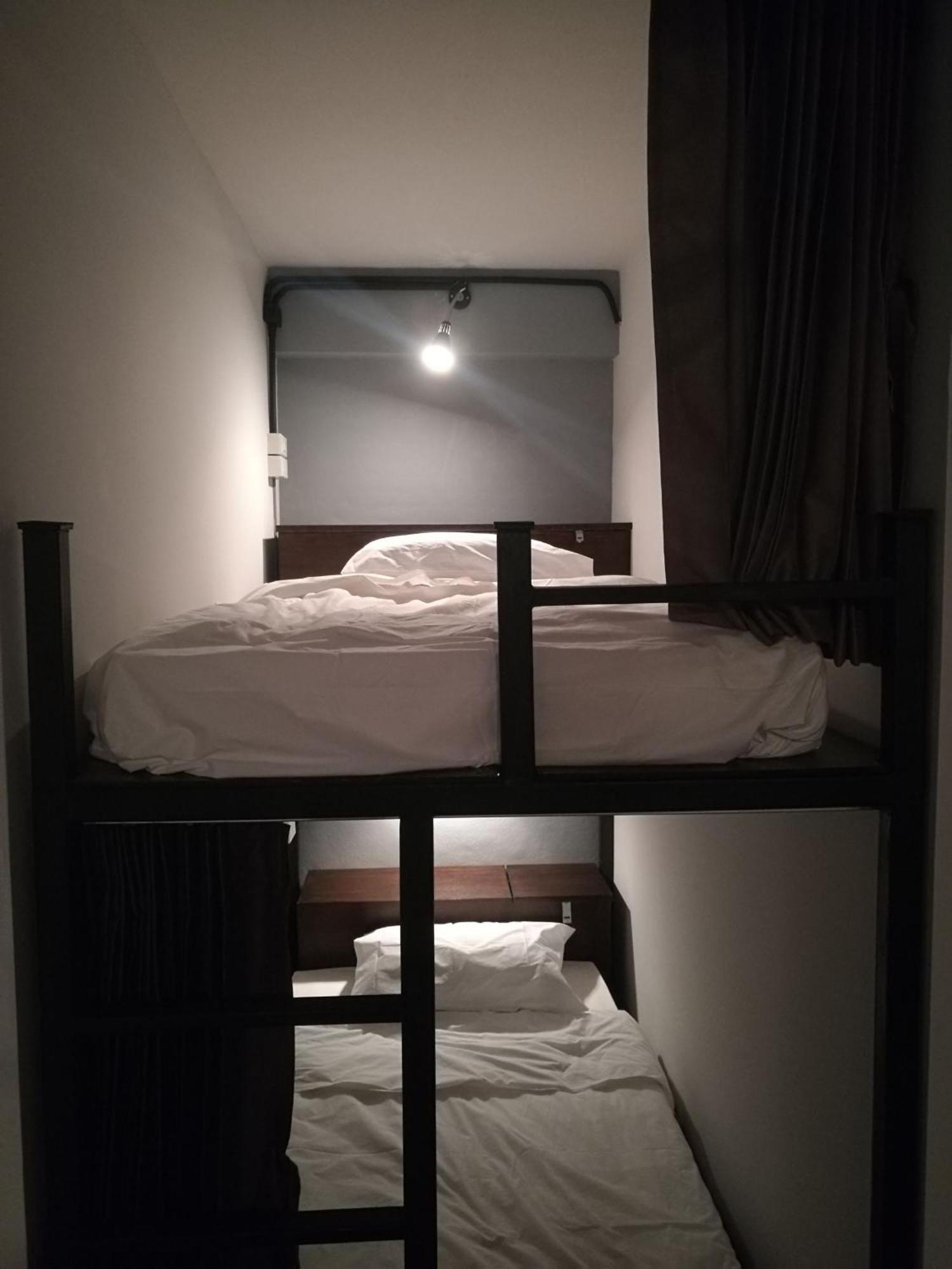 Backpack Station Hostel Bangkok Room photo