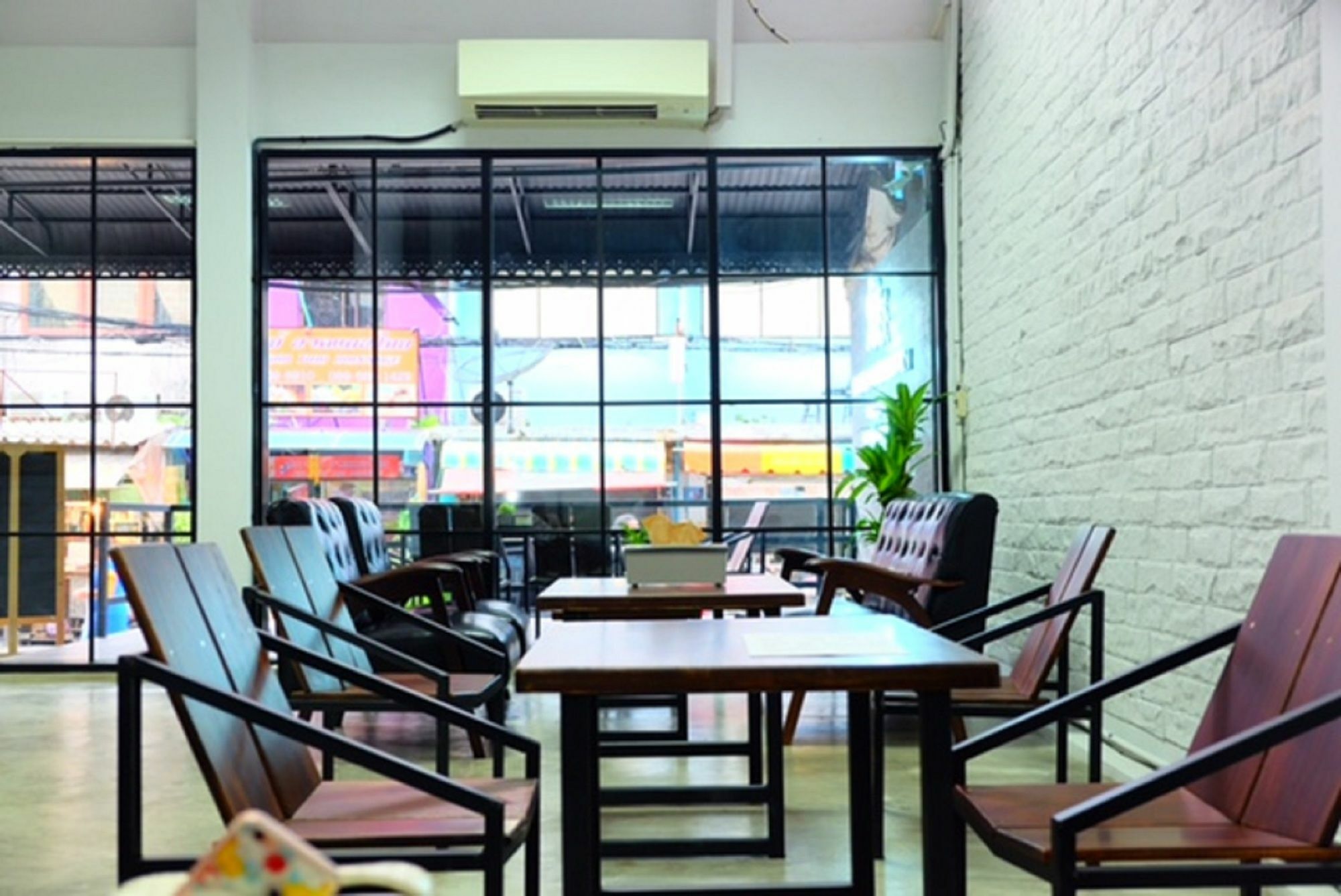 Backpack Station Hostel Bangkok Exterior photo
